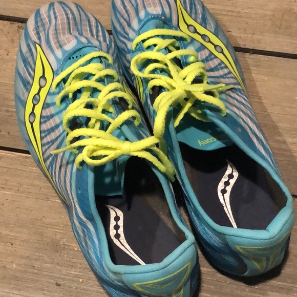 saucony carrera xc 2